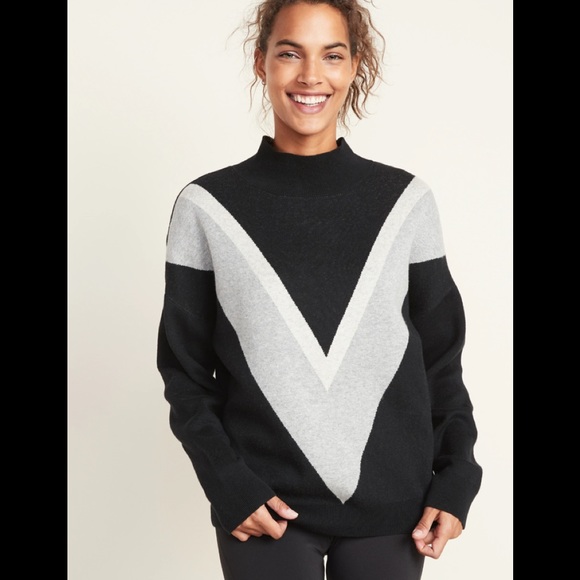 Old navy color block turtleneck - Picture 1 of 4